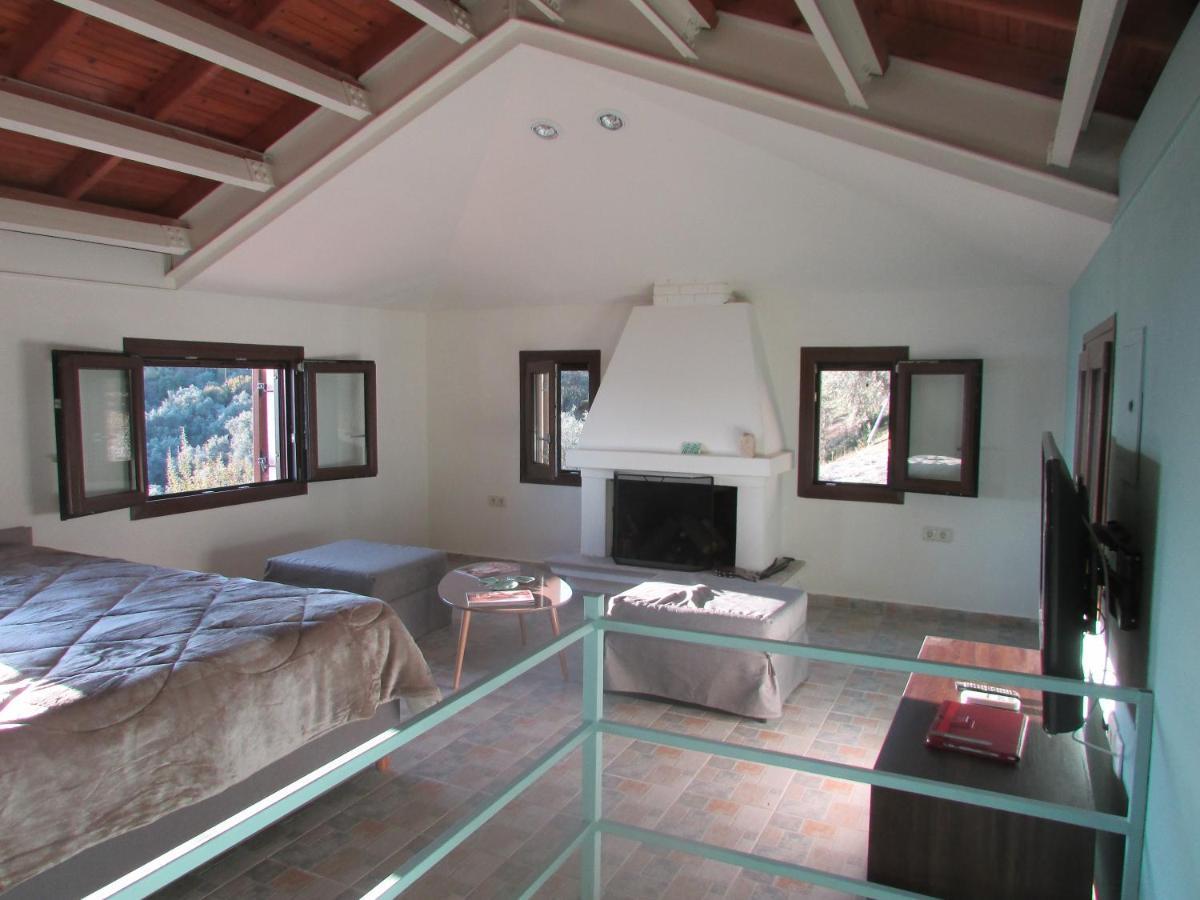 Ferienhaus το σπιτι με την σπηλιά *